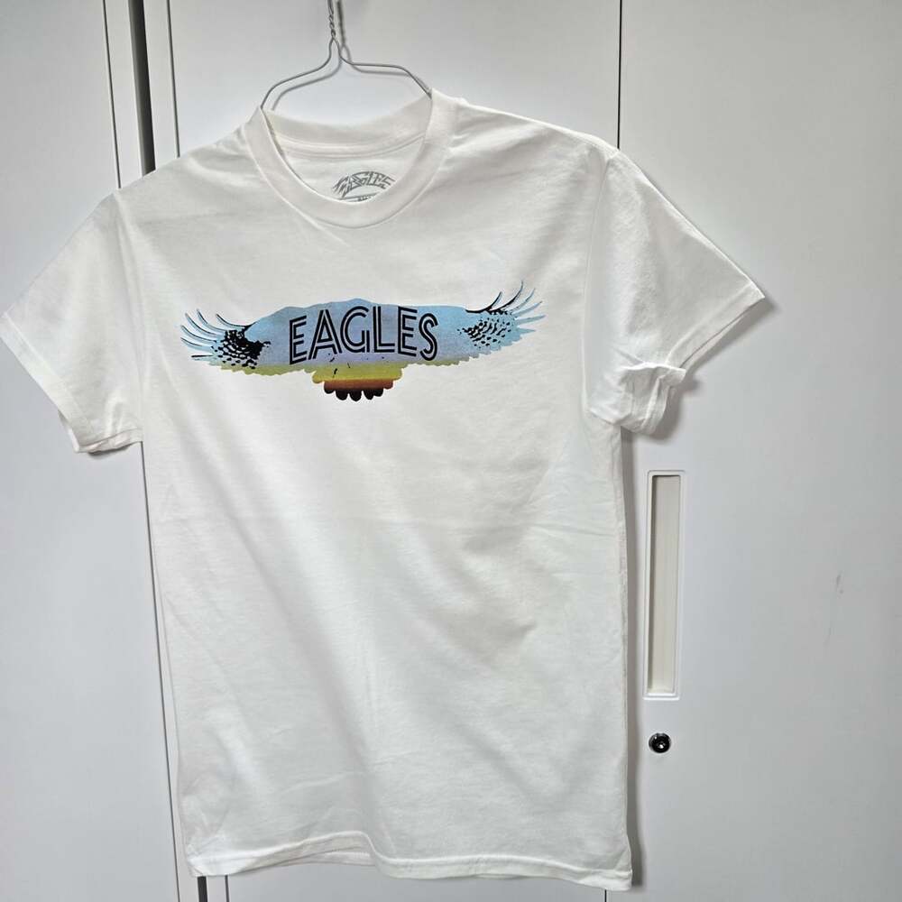 Eagles Sunset Wings T-Shirt Size Small White Cotton